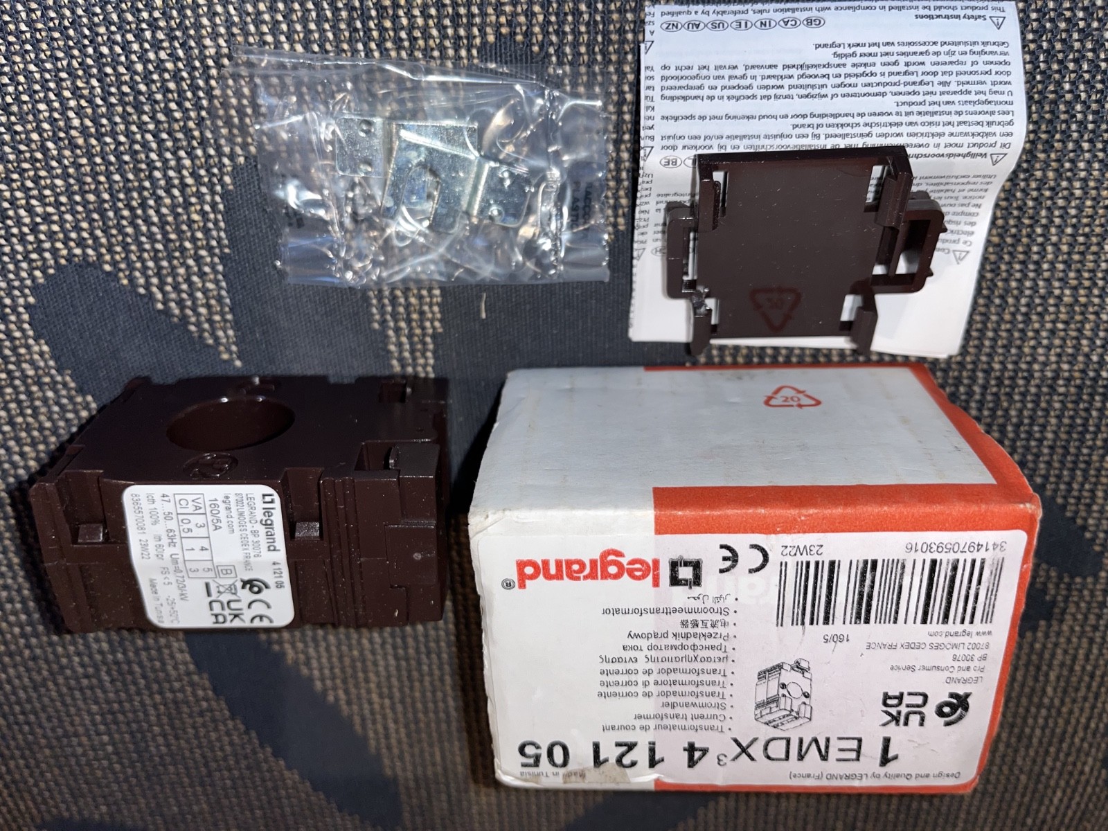 TI Legrand EMDX3 412105 transformateur 160/5A pour mesure précise du courant