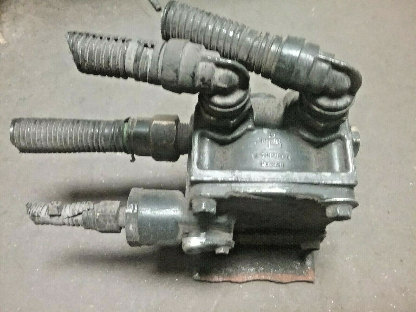 BENDIX AIR BRAKE RELAY VALVE 909828 | eBay