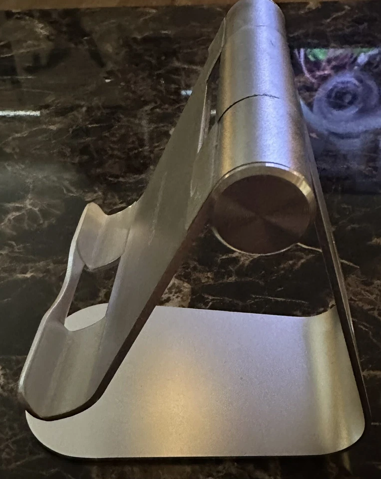 Oenbopo 360 Rotatable Aluminum Desktop Holder Tablet Stand for iPhone iPad Ta... - Image 4 of 4