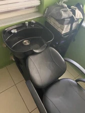 Black Salon Shampoo Chair Backwash Unit Station with Shampoo Bowl and Seat 