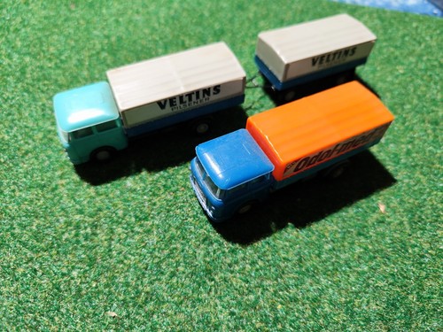 Skoda Lastzug Pritsche und Plane S 706 RT und Einen LKW 1:87 DDR