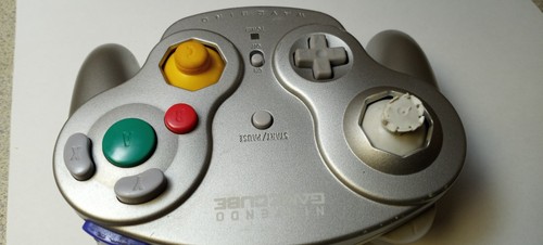 NINTENDO WAVEBIRD CONTROLLER DOL-004....PARTS...AUTHENTIC...PLS READ - Picture 11 of 12