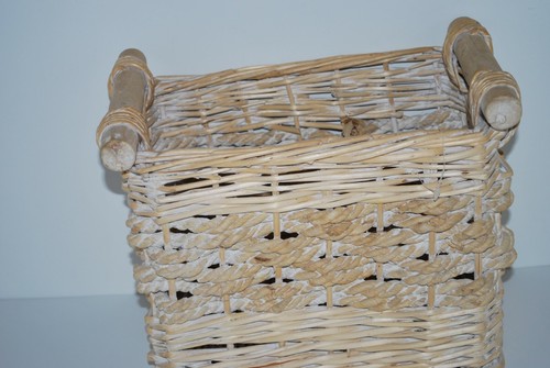 Wicker Woven Craft Storage Basket Organizer With Wooden Handles - Picture 2 of 7