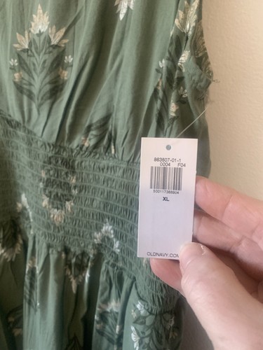 Neu mit Etikett Old Navy Kleid mit geraffter Taille grün Blockdruck Größe XL hat Taschen!  - Bild 7 von 12