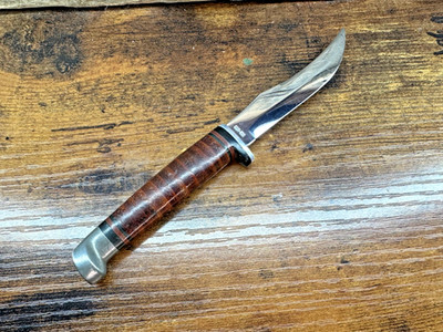 Case Knife XX USA 1965-80 323 3 1/4 Fixed blade hunter small game stack leather