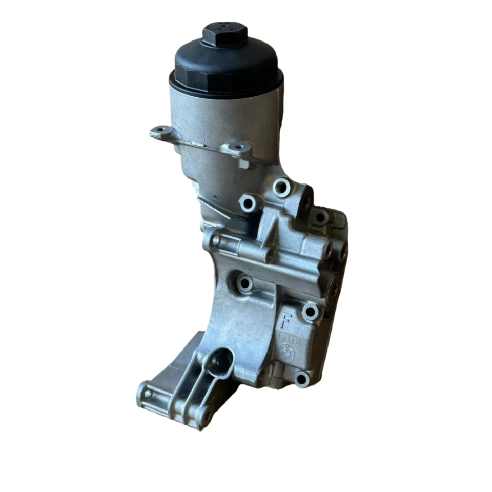 11421713838 OEM BMW E36 E37 E38 E39 E46 E53 E60 E83 Engine Oil Filter Housing Foto 2 de 3