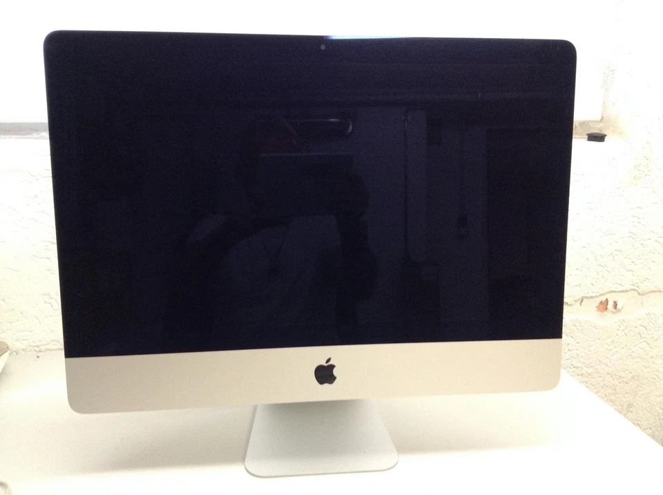 Apple- imac 21,5 Zoll 2015 8 GB Monterey - Top !!! - Bild 3 von 4