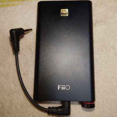 FiiO Q1 Mark II Portable DAC Headphone Amplifier Hi-Res USB Tested Clean
