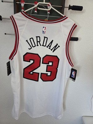 Jordan Bulls 23 Trikot Nike Weiß Neu NBA XL