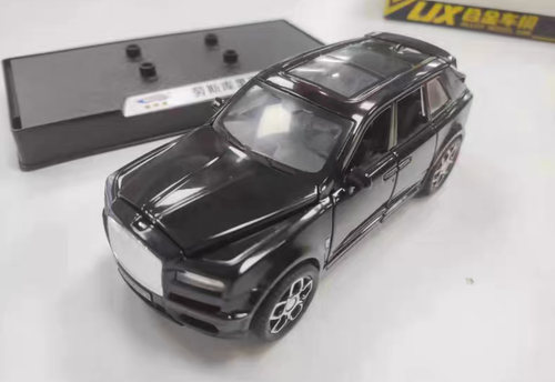 1/32 Rolls-Royce Cullinan Alloy Model - Picture 16 of 20