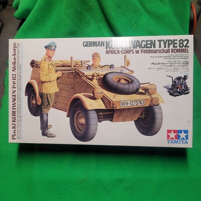 Tamiya 36202 1/16 German Kübelwagen Type 82 Afrika Corps 