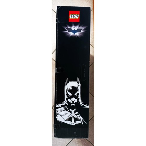 LEGO DC Super Heroes 76240 - Batmobile Tumbler - NEW - Picture 6 of 6