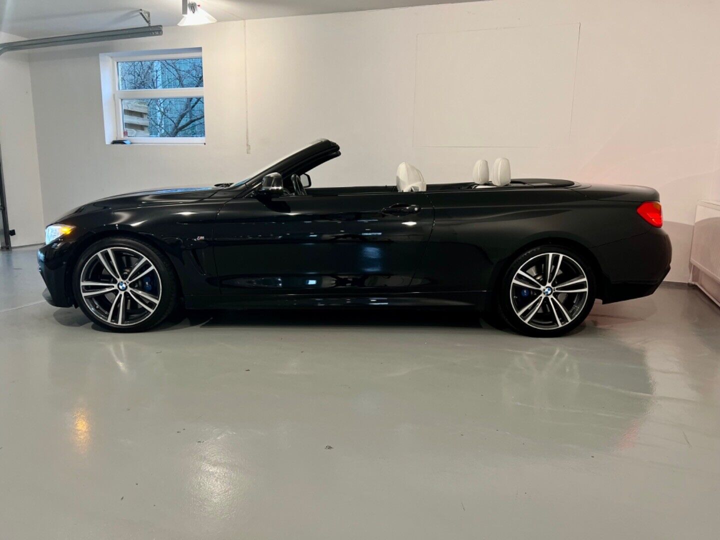 BMW – 435i