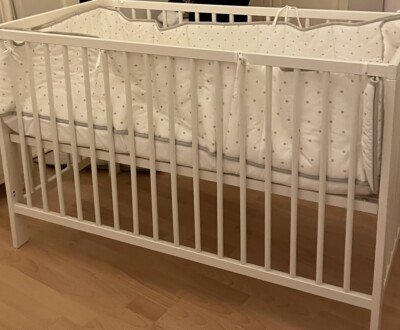 new born baby bed with  mattresses and softly padded edge protector