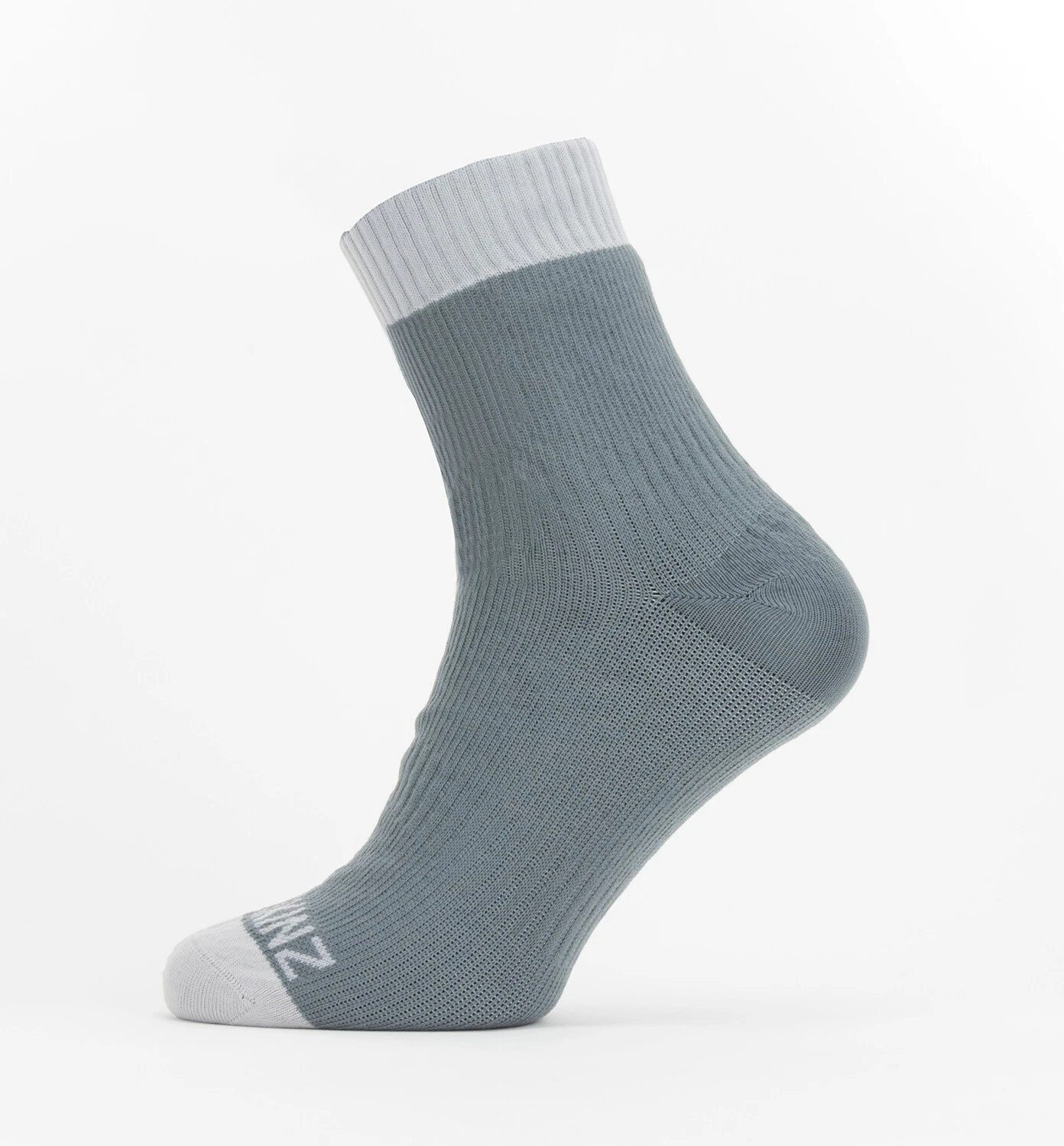 SealSkinz Waterproof Warm Weather Ankle Length Socks - Grey
Opens in a new window or tab