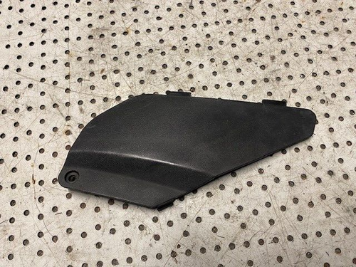 Piaggio X7 2008 side plastic cover 653832