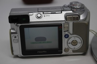 Fujifilm Finepix E Series E510 5.2MP Digital Camera - Silver for