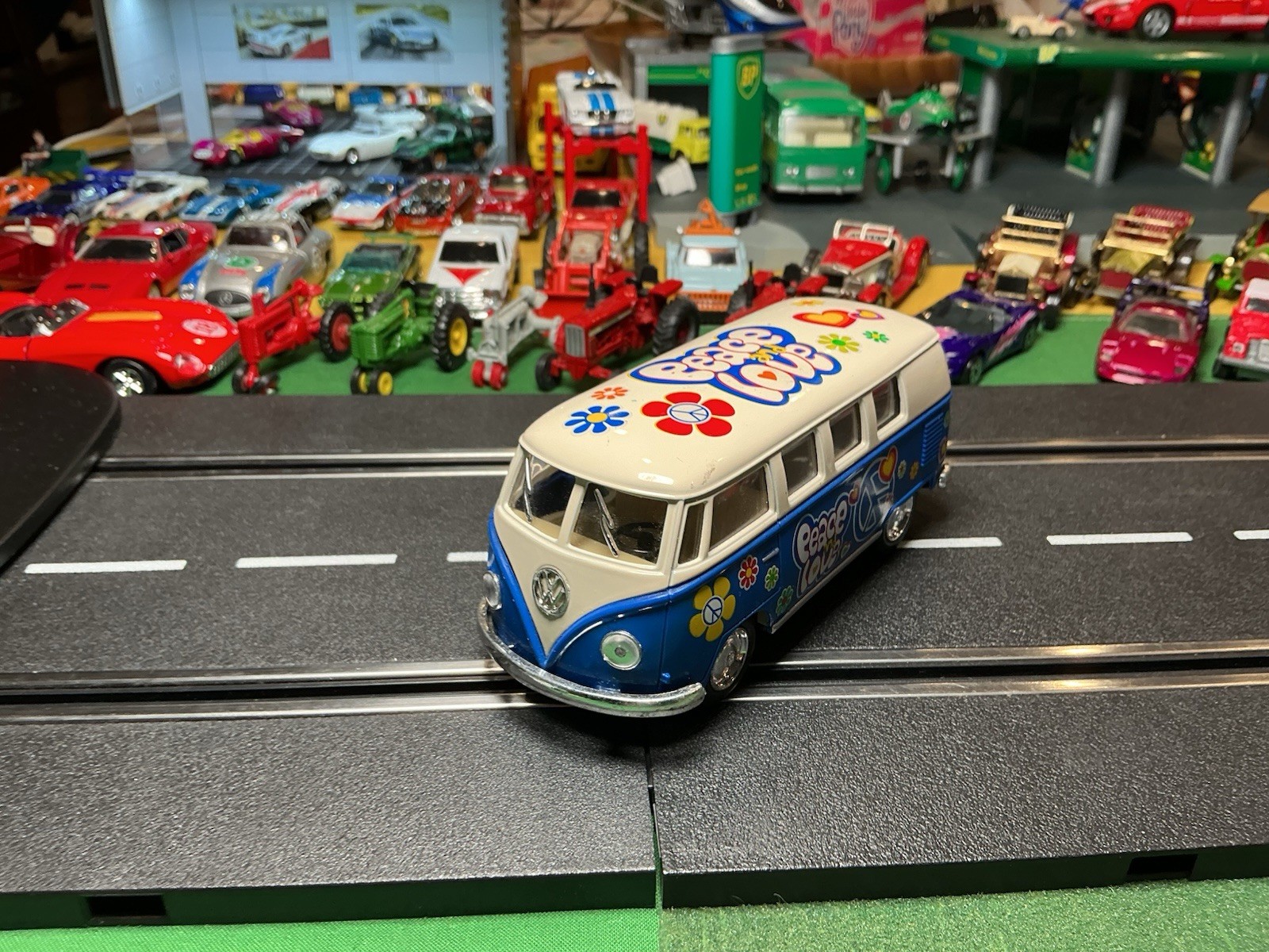 Picture 2 of 9
