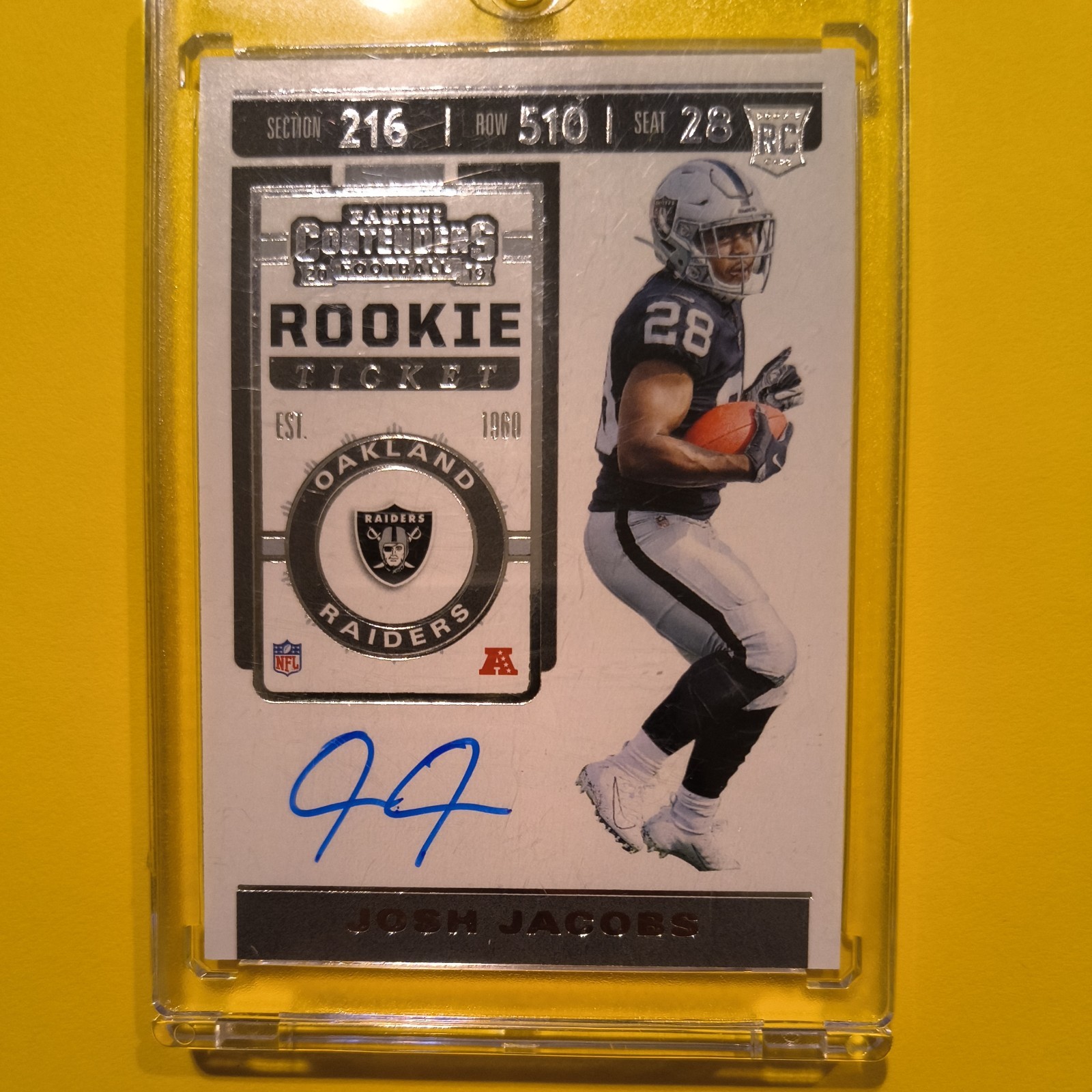 Josh Jacobs Panini Contenders #106 Autograph