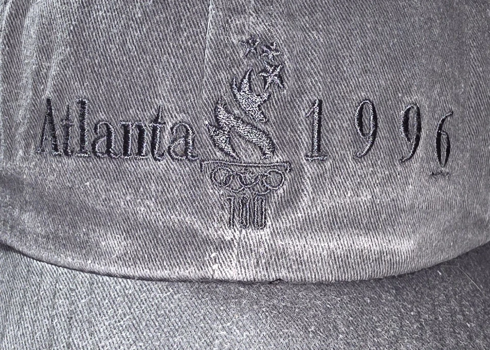 ВИНТАЖНЫЙ Олимпийских игр черная шляпа крышка с ремешком регулируемый взрослый Атланта 1996 - Изображение 2 из 4