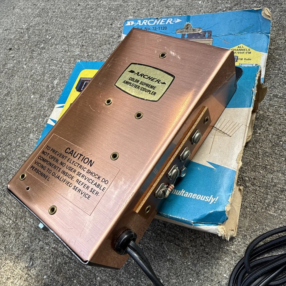 Archer 15-1120 FM Amplifier Use with Indoor Antenna Amplified Coupler (4 Units) - Image 2 of 4