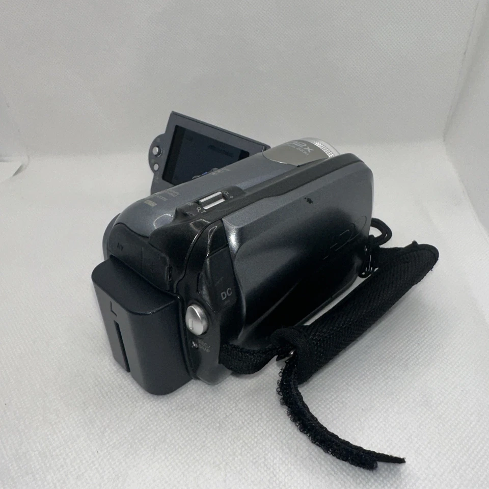 JVC GZ-MG36EK 30GB Digital Camcorder Tested Plus Charger Battery Case - Image 4 of 4