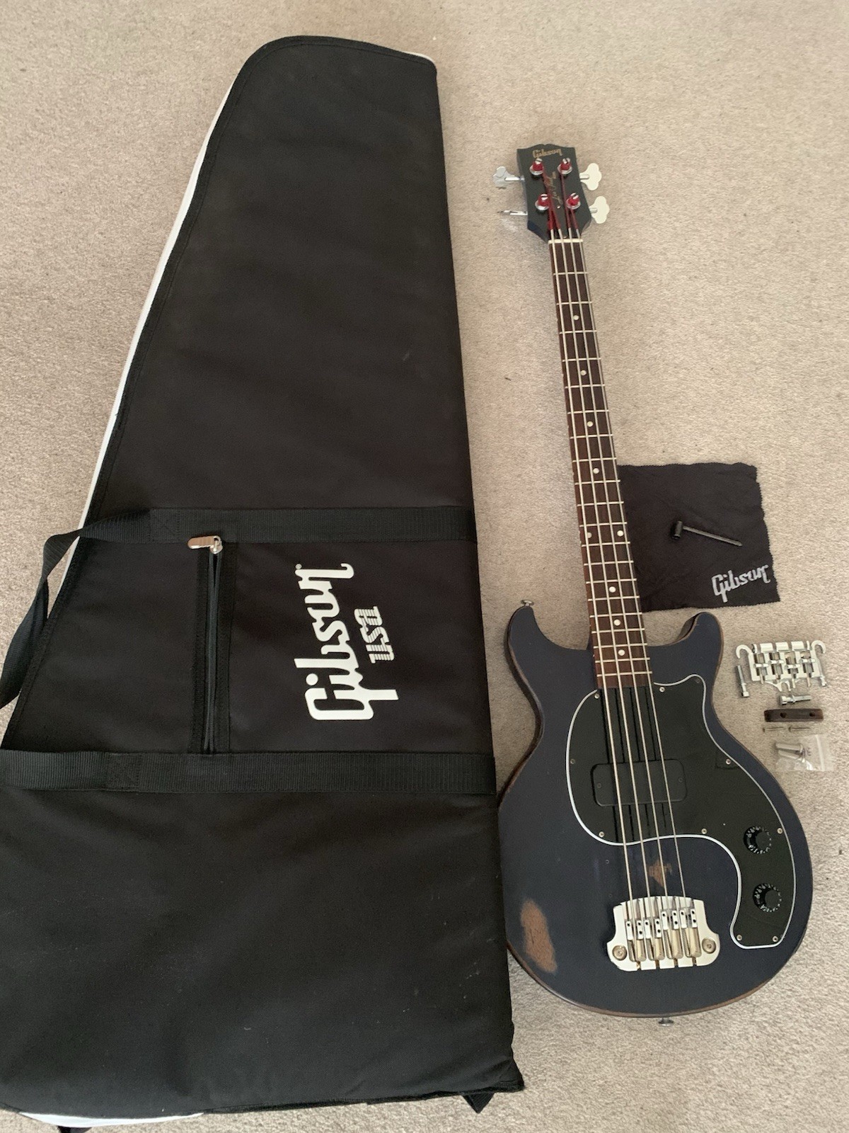 GIBSON DC JUNIOR TRIBUTE BASS