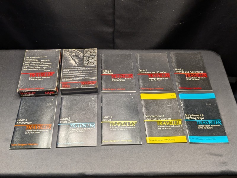 Traveller Science Fiction Adventure in the Far Future GDW Games LOT	