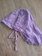 Sonnenhut / Mütze lila Schmetterlinge Gr. 50...