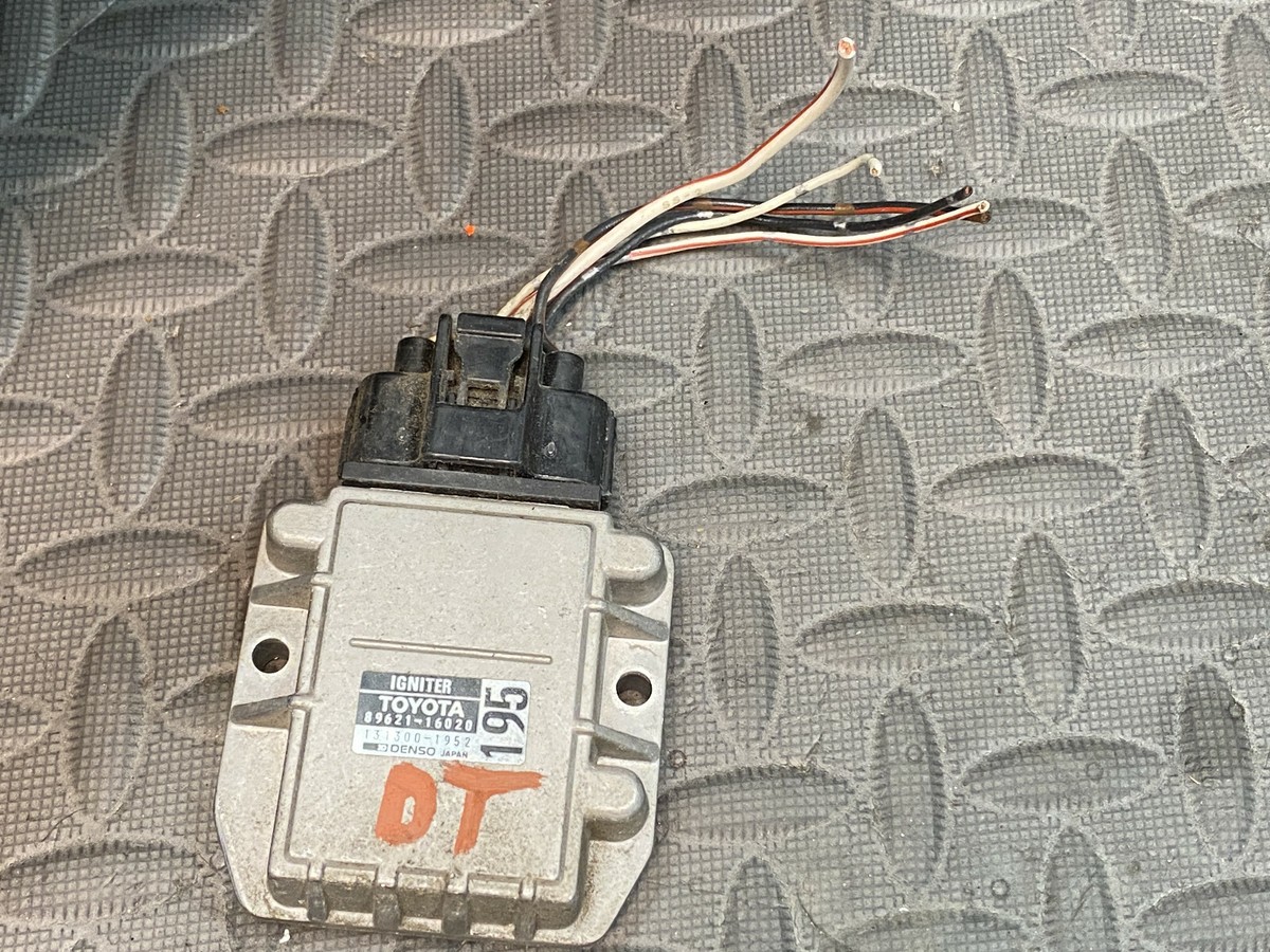 トーリ TOYOTA AURIS COROLLA 1.4 D4D E15 Engine Control MODULE UNIT