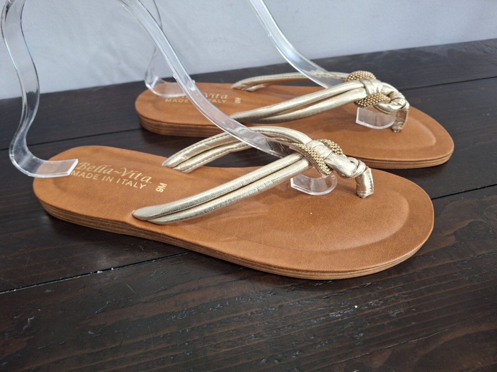 Bella Vita Womens Zev-Italy Silver Gold Faux Leather Thong Sandals Size 9M NWOB