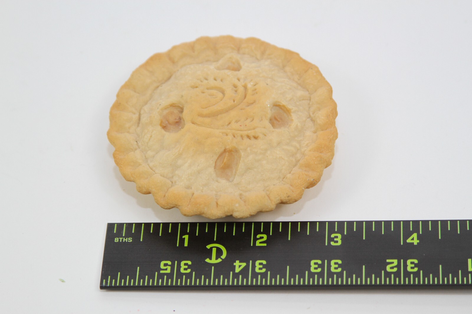 Longaberger Faux Miniature Apple Pie for Collector’s Club Pie Plate