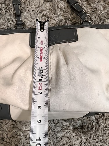 Bolso de hombro plisado de cuero blanco Coach East West Gallery - Imagen 10 de 11