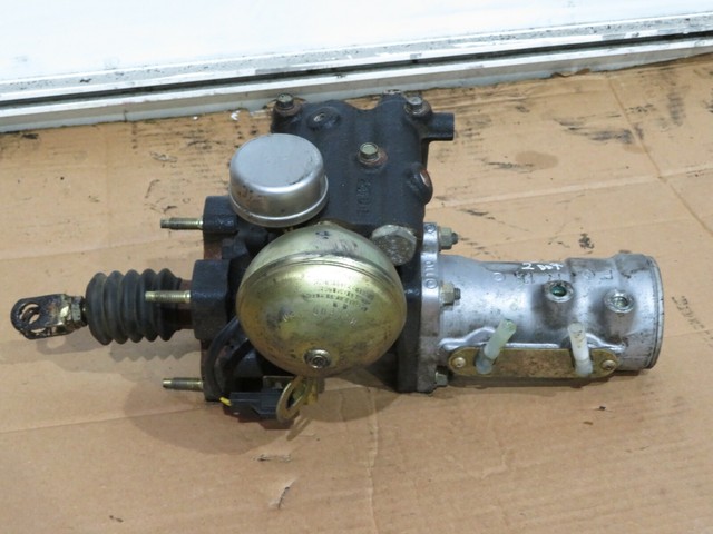 Brake booster isuzu