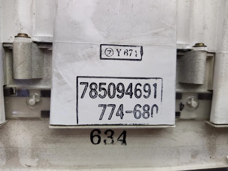 Speedometer instrument cluster with 4,000 km 785094692 774-680 for Subaru Justy KAD - Image 3 of 4