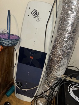 Discontinued Hyperlite Shaun MURRAY Wakeboard 2020