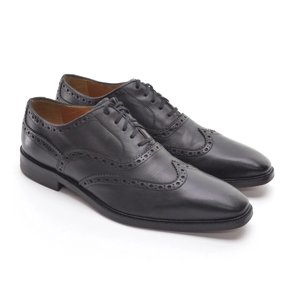 Salvatore Ferragamo M Wingtip Dress Shoes for Men for sale  display picture 1