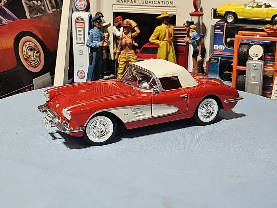 VINTAGE Classic Metal Works 1958 Corvette RED Convertible Limited Edition - Image 3 of 4