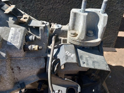 Ford Fiesta Mk7 5 Speed Manual Gearbox(W/o Gear Selector) 1.2L Petrol 2008 11 12 - Picture 7 of 12