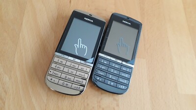 Nokia Asha 300 Touch & Type Nokia 300  >>> 36 Monate ( 3 Jahre ) Gewährleistung