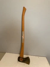 Vintage Collins 3.5 Lb. Axe, Lewistown PA 33.5” long