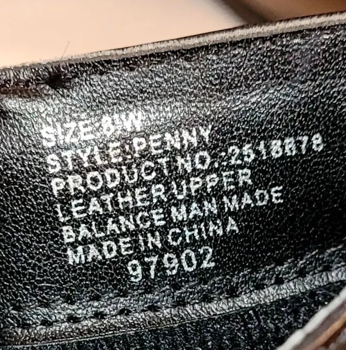 Botines Thom McAn para mujer 8,5 W "Penny" de cuero negro punta cuadrada tacón bloque Foto 3 de 4