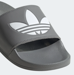 adidas adilette trefoil