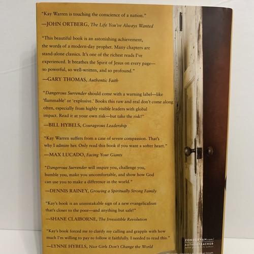 Dangerous Surrender What Happens When You Say Yes to God by Kay Warren Hardcover - Foto 3 di 9