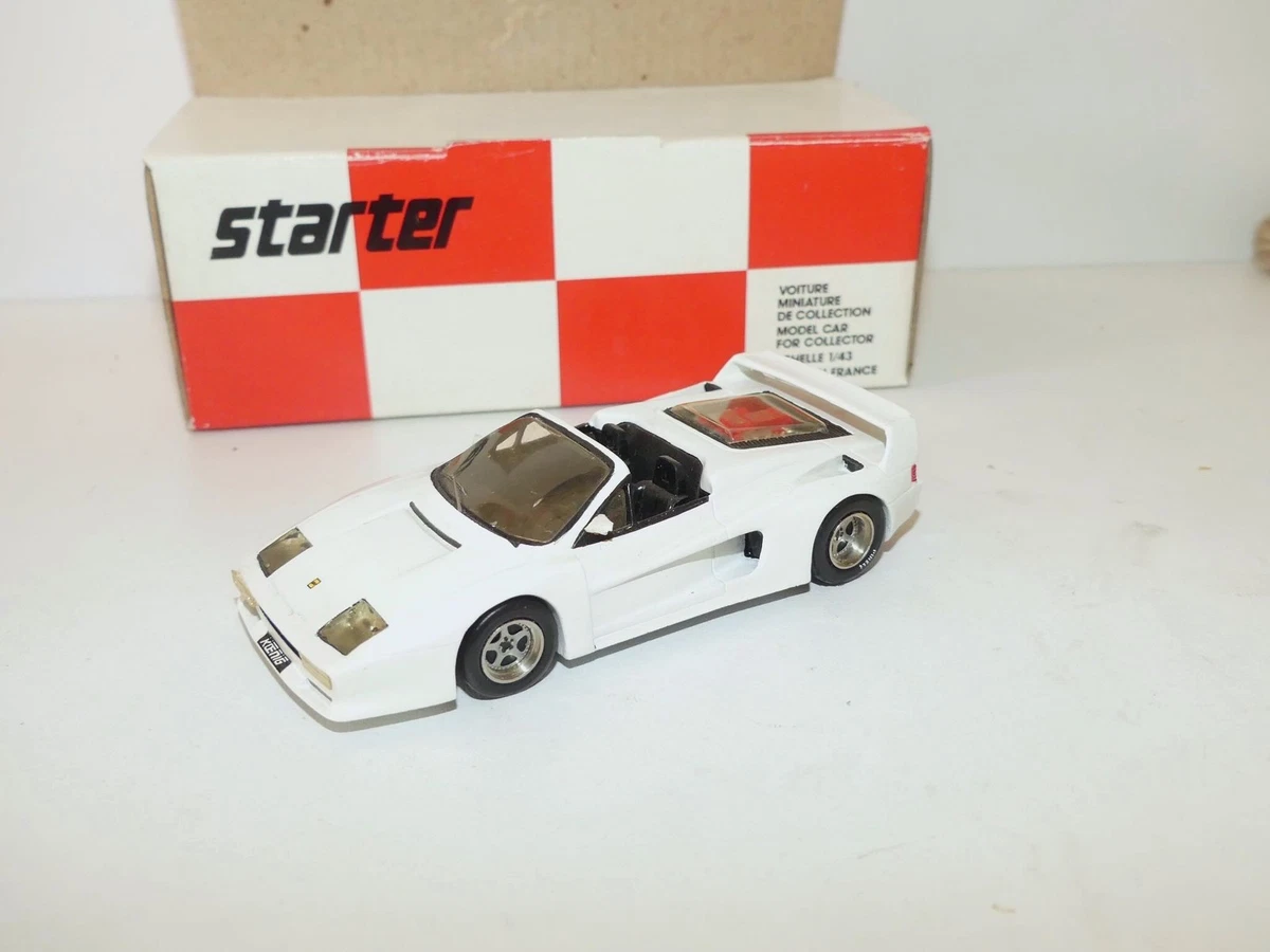 Ferrari Purosangue Bianco Italia (LookSmart) 1/43e