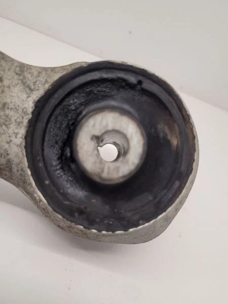 Brazo de control inferior derecho delantero pasajero BMW M235I 2015-2016 31126854724 Foto 2 de 4