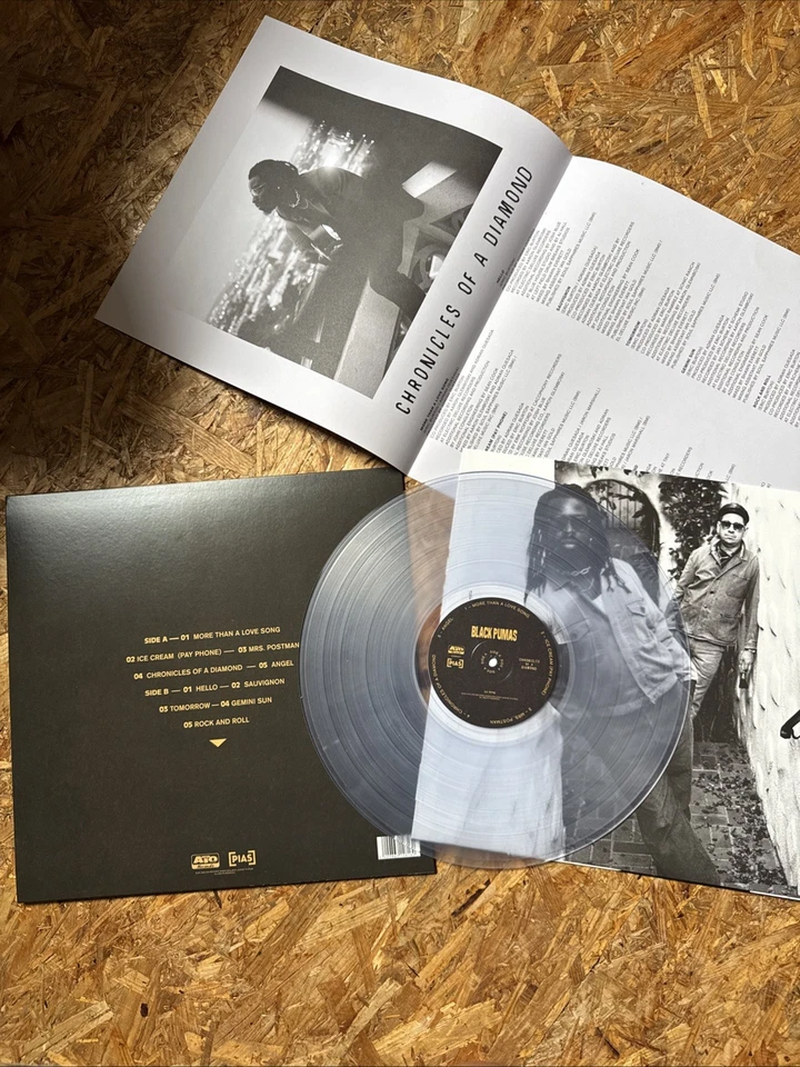 LP Black Pumas Chronicles Of A Diamond CLEAR VINYL/ + POSTER NEAR MINT - Bild 3 von 3
