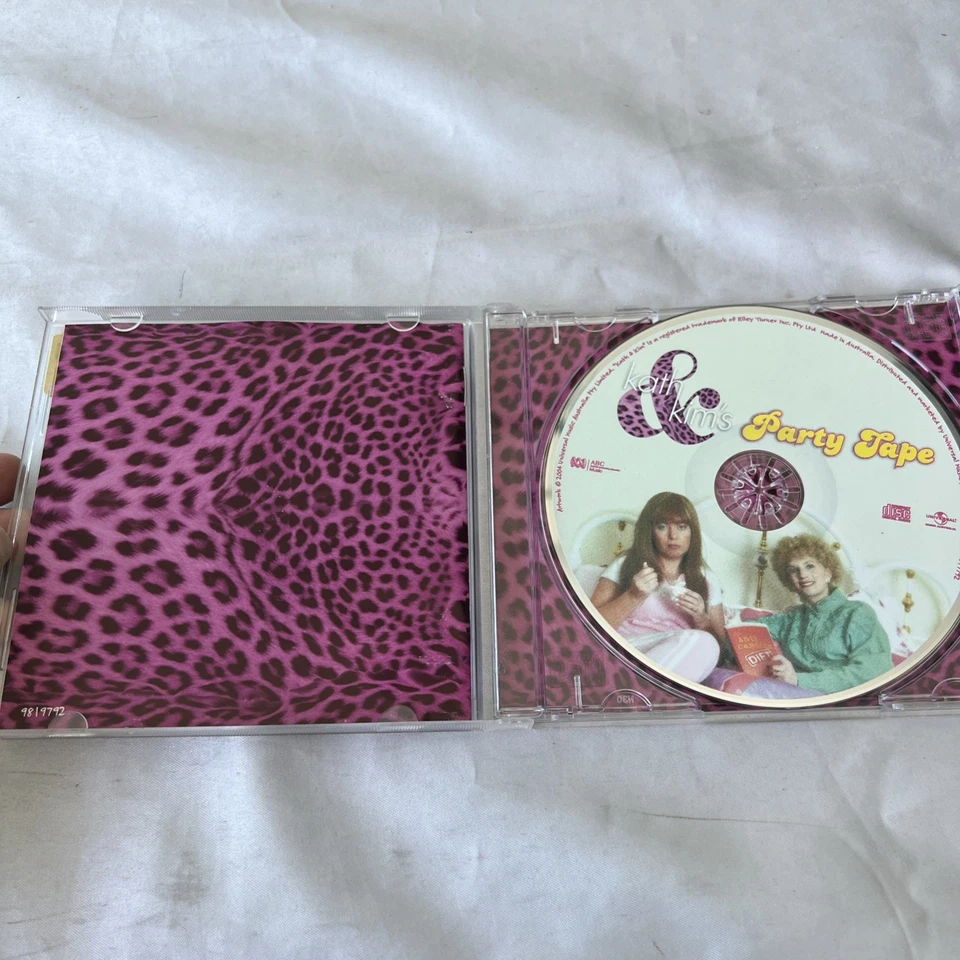 Kath And Kim Cd Soundtrack Rare Tv Series Music 00s Various Artists Album 2004 - Image 4 of 4