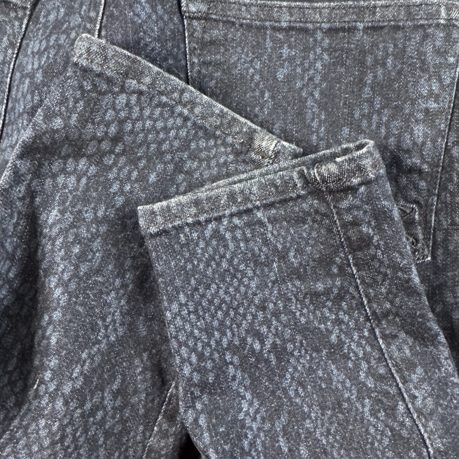 CJ BY COOKIE JOHNSON Womens Python Snake Design L… - image 8