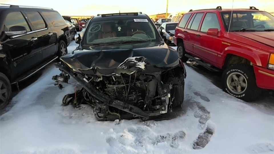 Chassis ECM Driver Assist Blind Spot Alert Fits 11-13 DURANGO 28134375 Foto 3 de 4